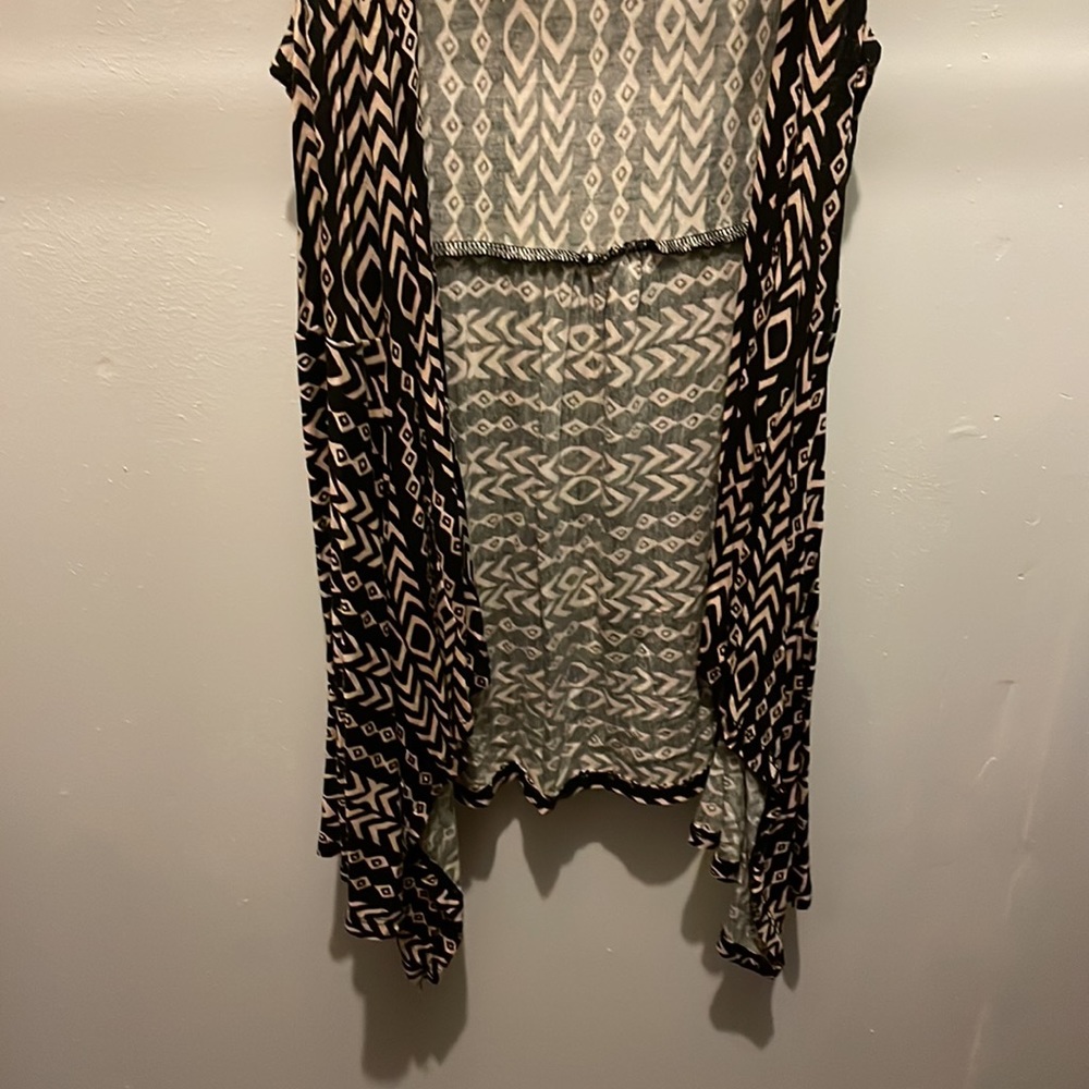 Aztec duster - Picture 2 of 3